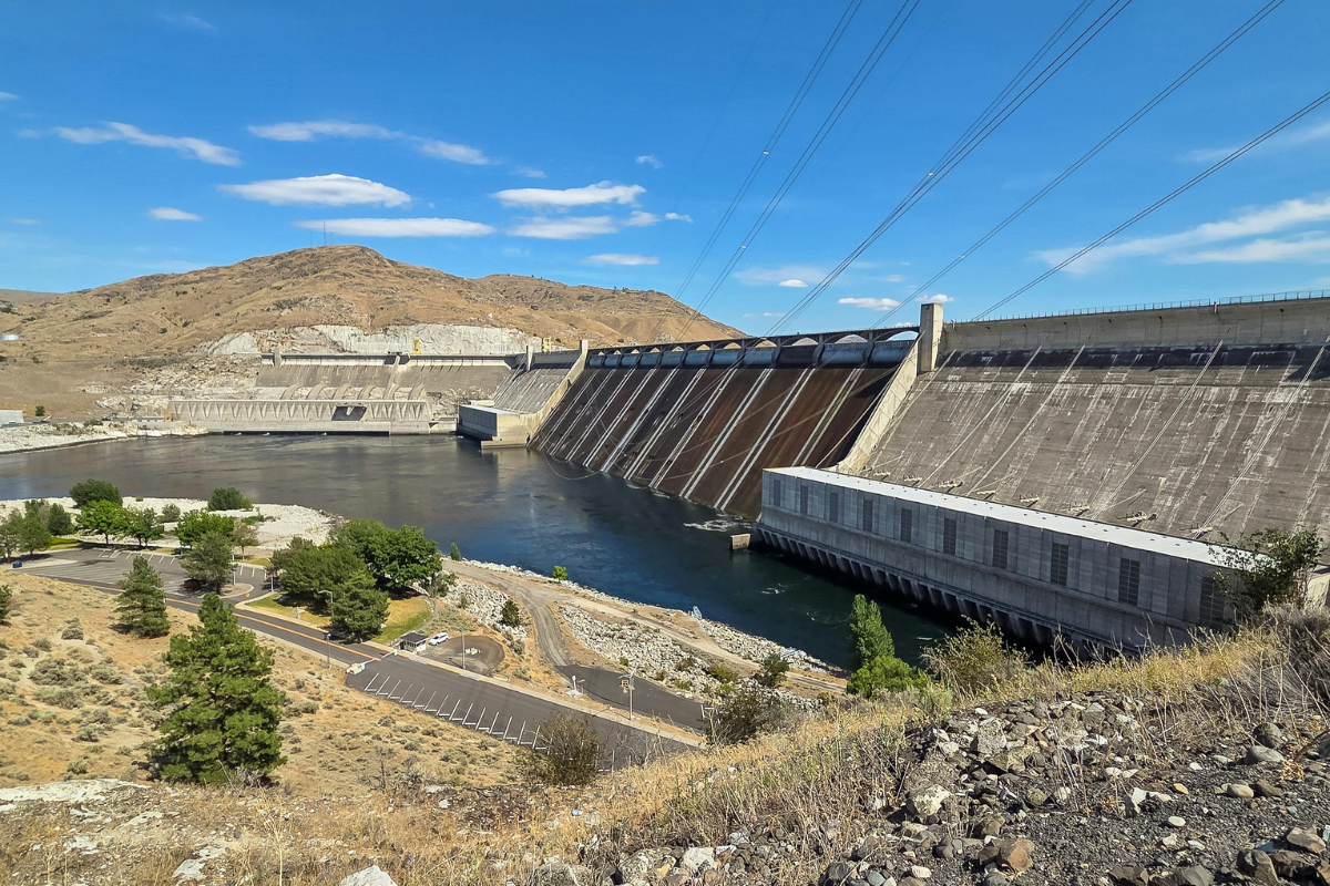 Eastern Washington energy — Hanford, hydroelectric, and the regional economy.